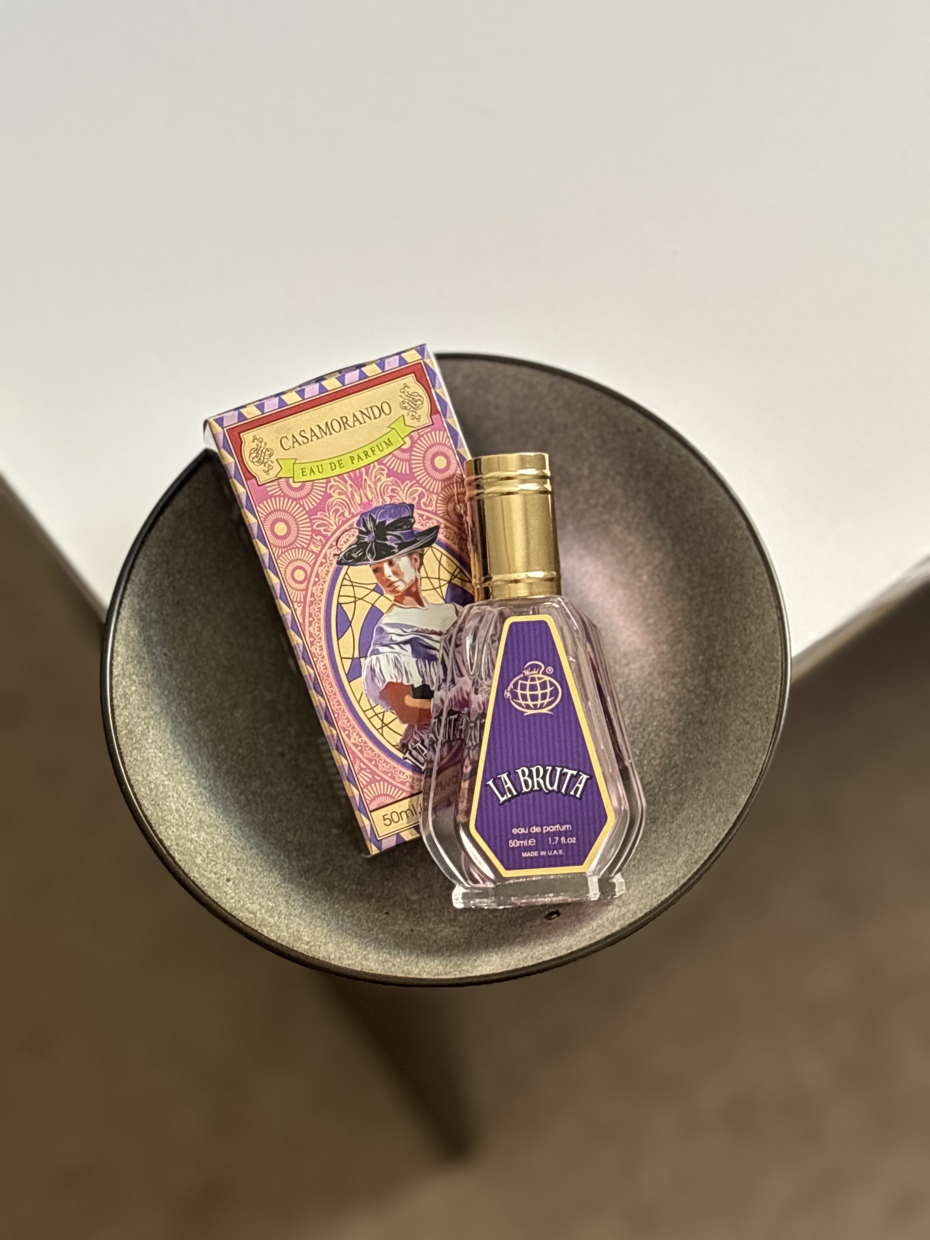 عطر مینی کازاموراتی لاتوسکا