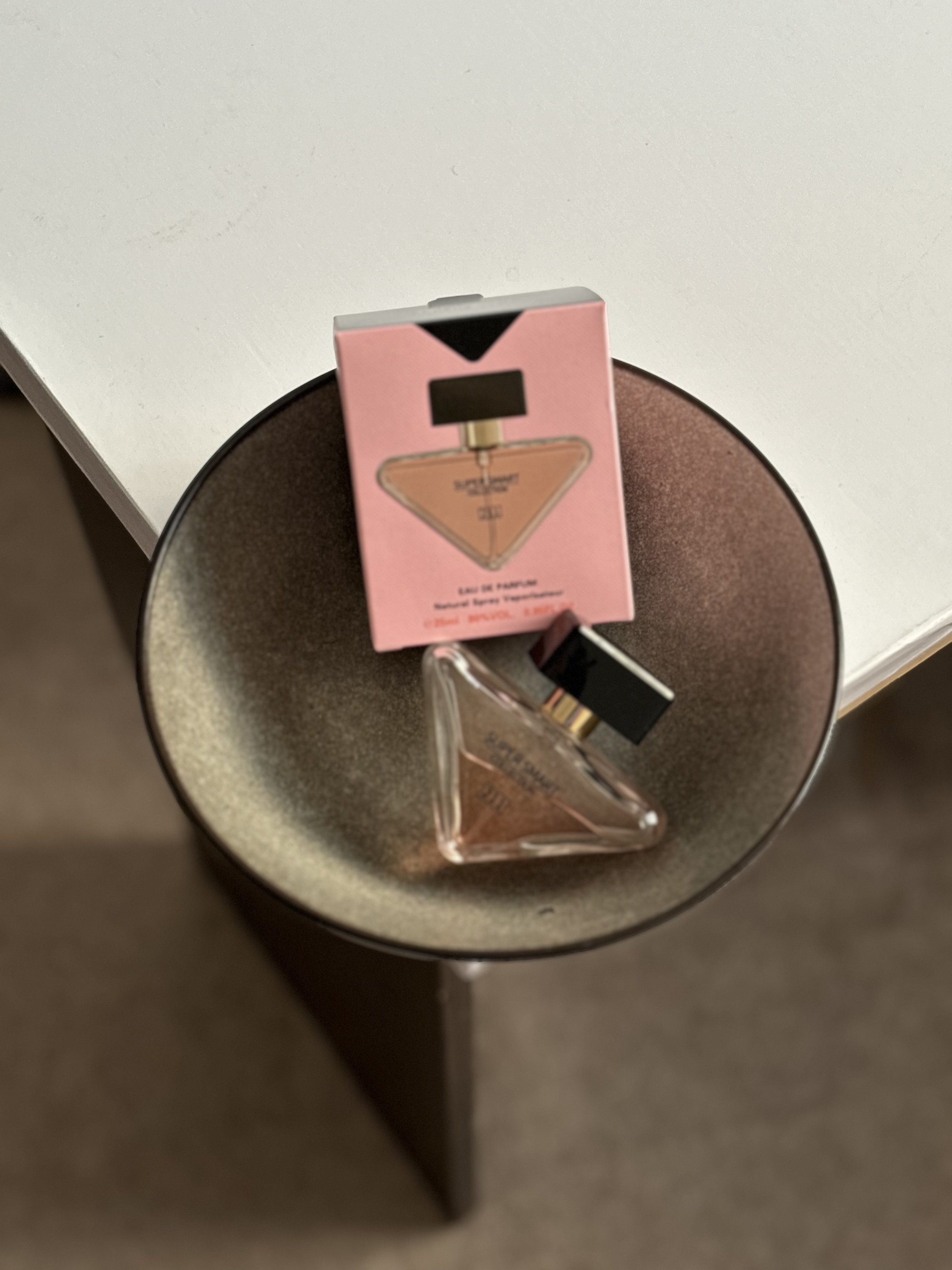 عطر مینیاتوری پارادوکس پرادا اینتنس